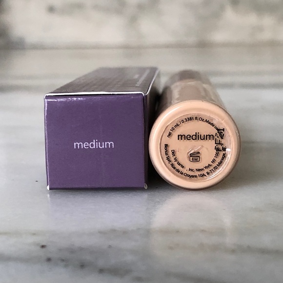 BNIB tarte Shape Tape Concealer in Medium - Picture 3 of 7